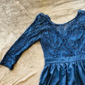 NWT Long lace dress blue perfect‎ for prom or wedding